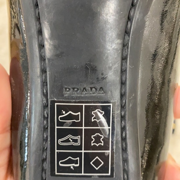 Prada heels - Picture 9 of 10